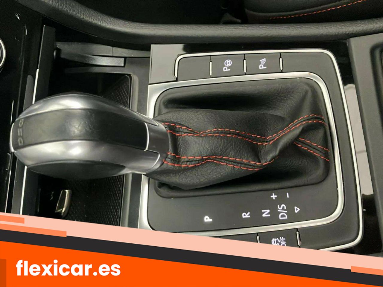 Foto Volkswagen Golf 19