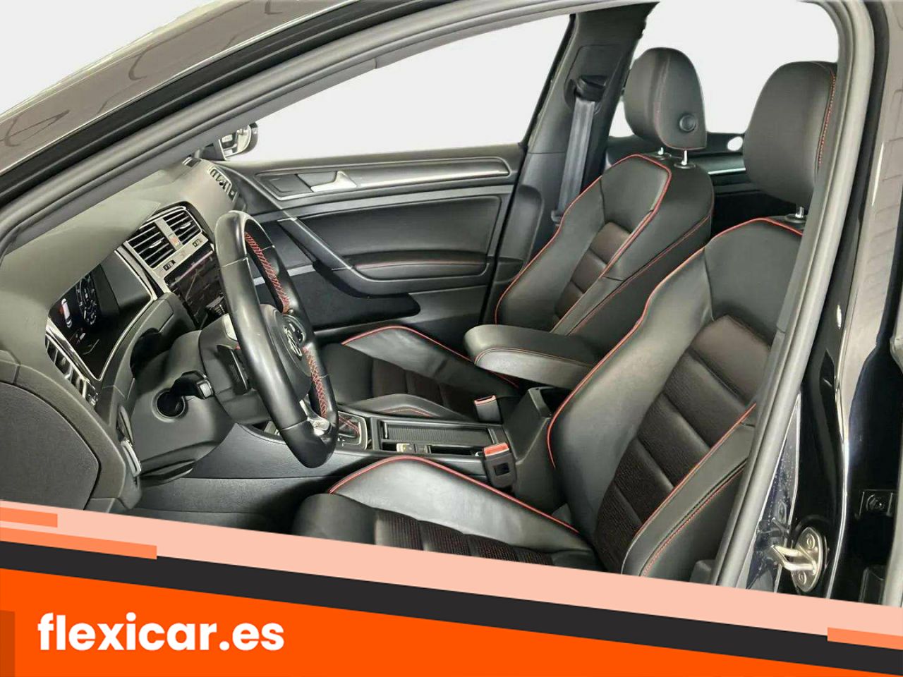 Foto Volkswagen Golf 22