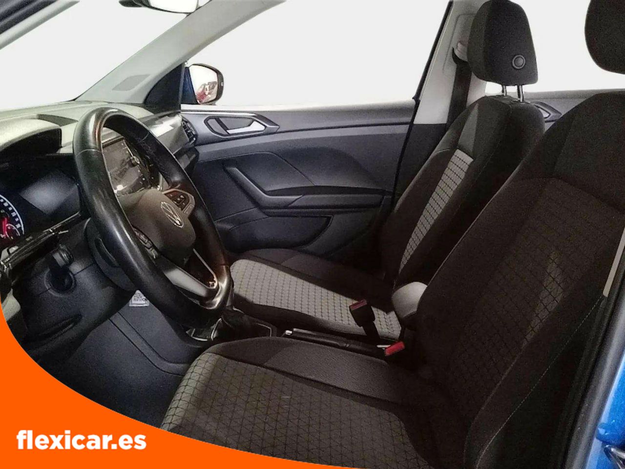 Foto Volkswagen T-Cross 11