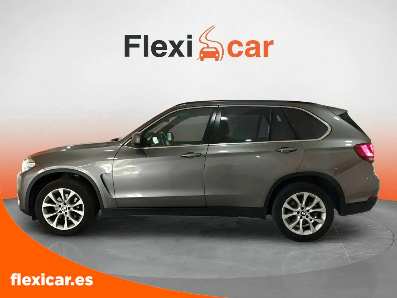 Foto BMW X5 4