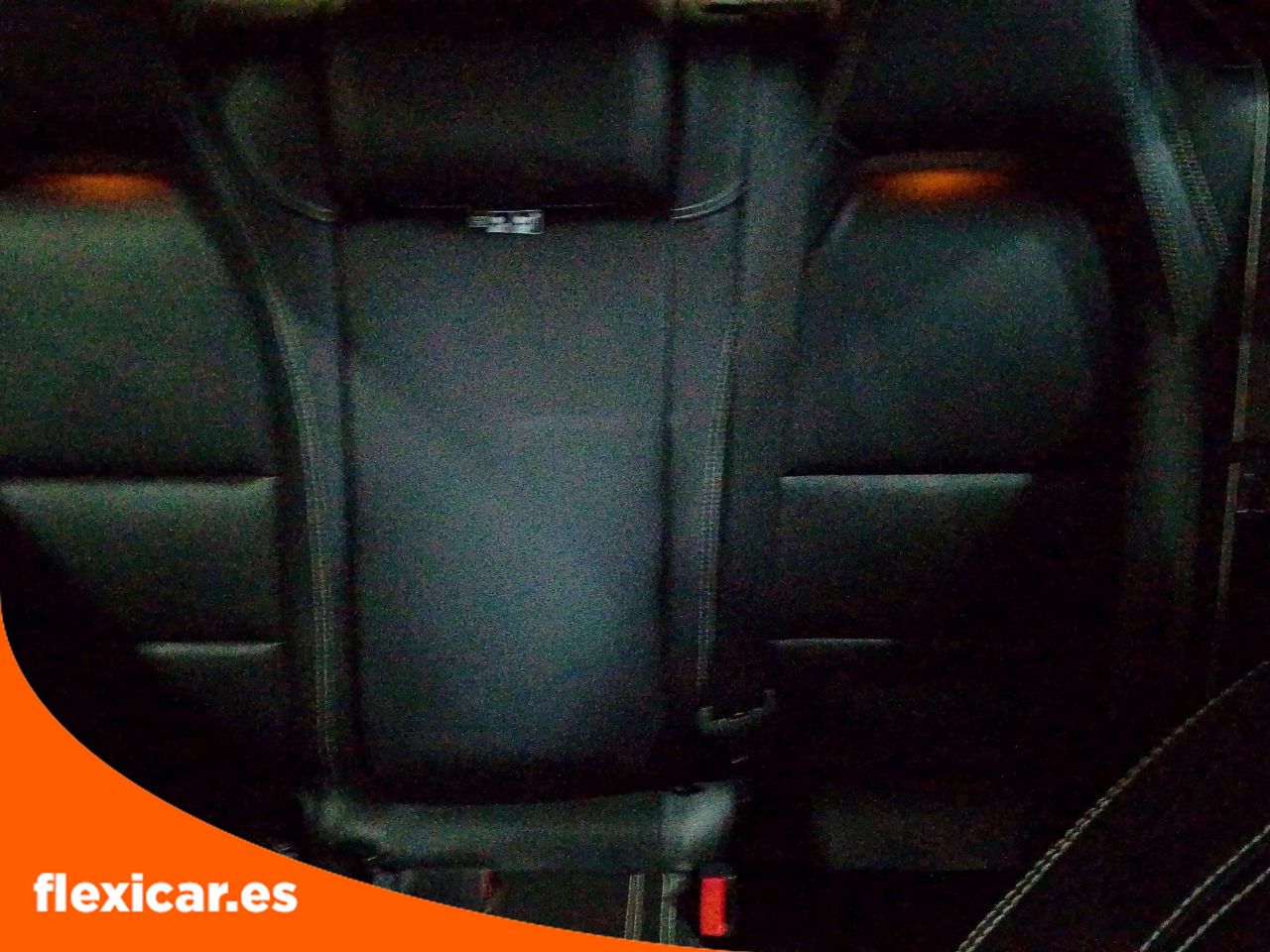 Foto Mercedes-Benz Clase GLA 21