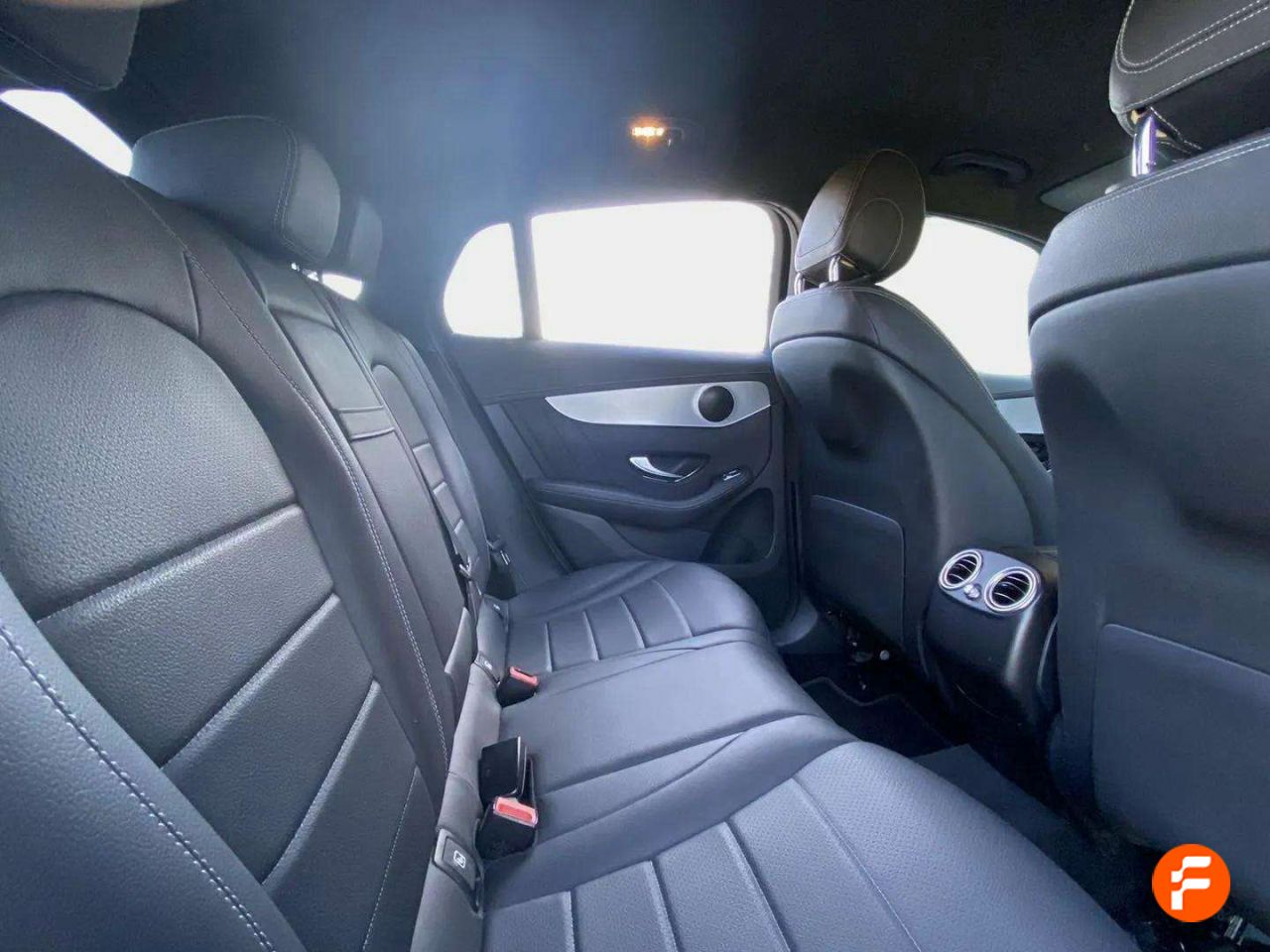 Foto Mercedes-Benz Clase GLC 15