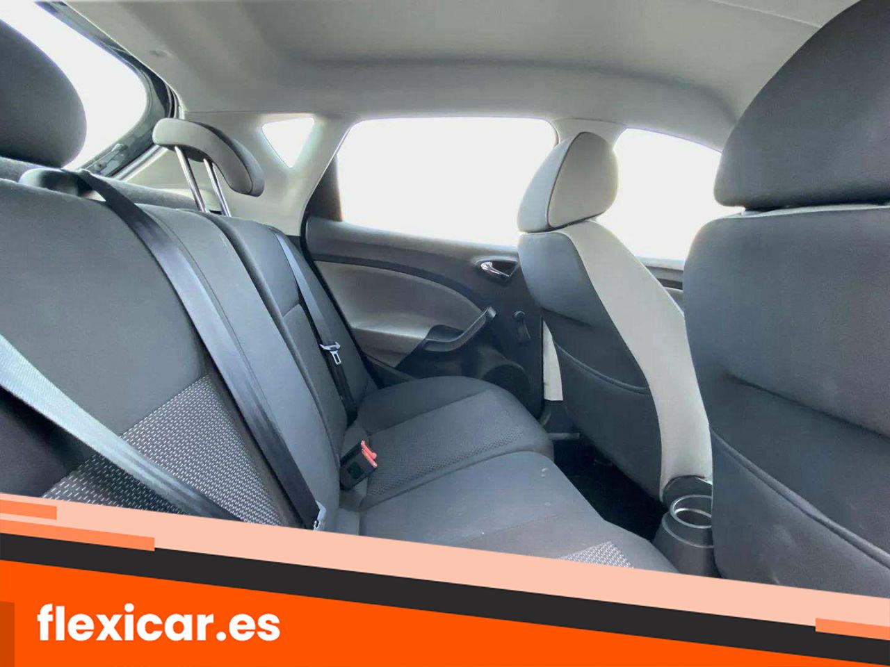 Foto Seat Ibiza 15