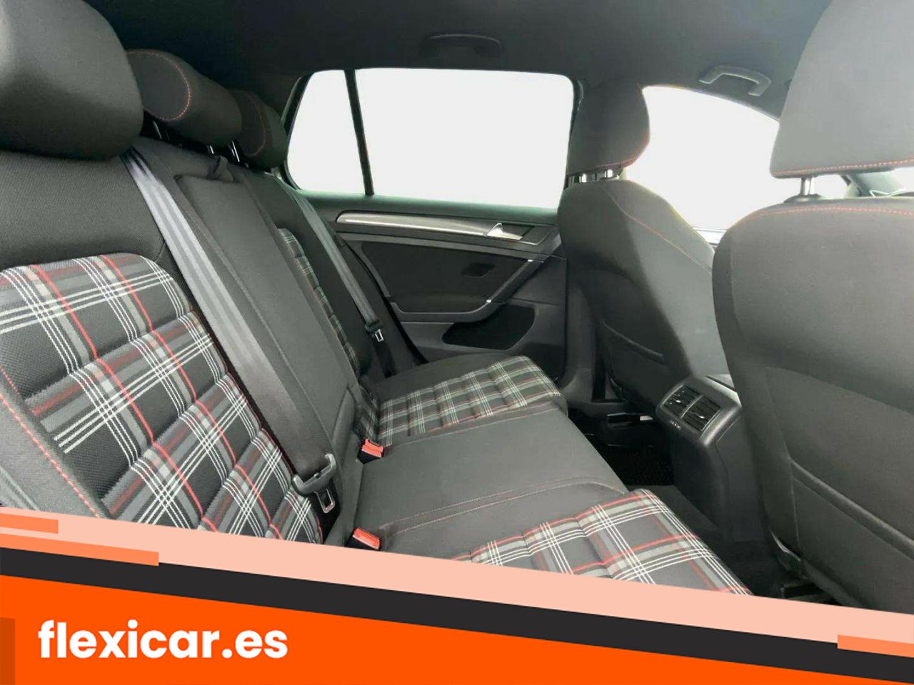 Foto Volkswagen Golf 15