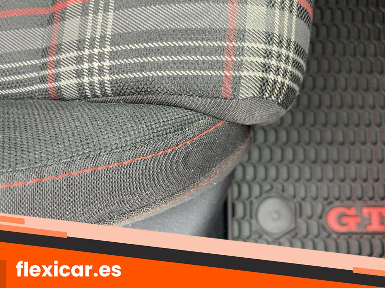 Foto Volkswagen Golf 23
