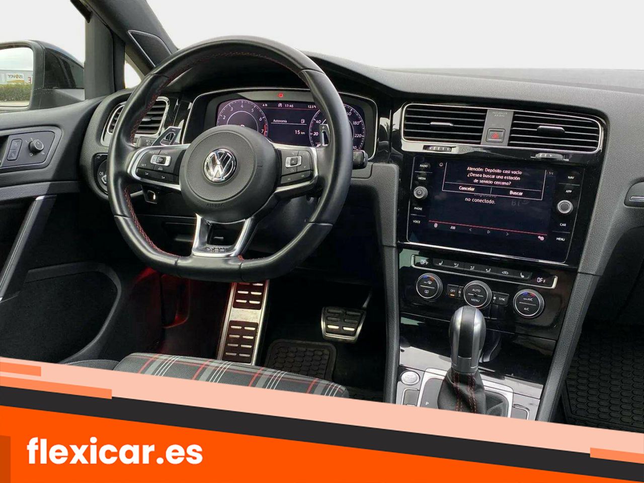 Foto Volkswagen Golf 24
