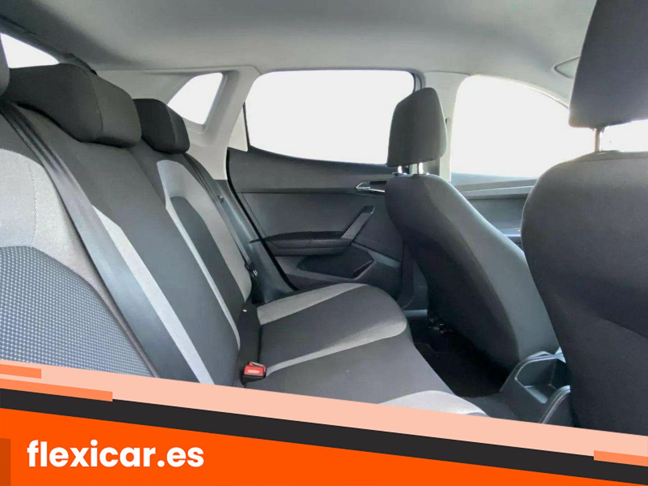 Foto Seat Ibiza 15