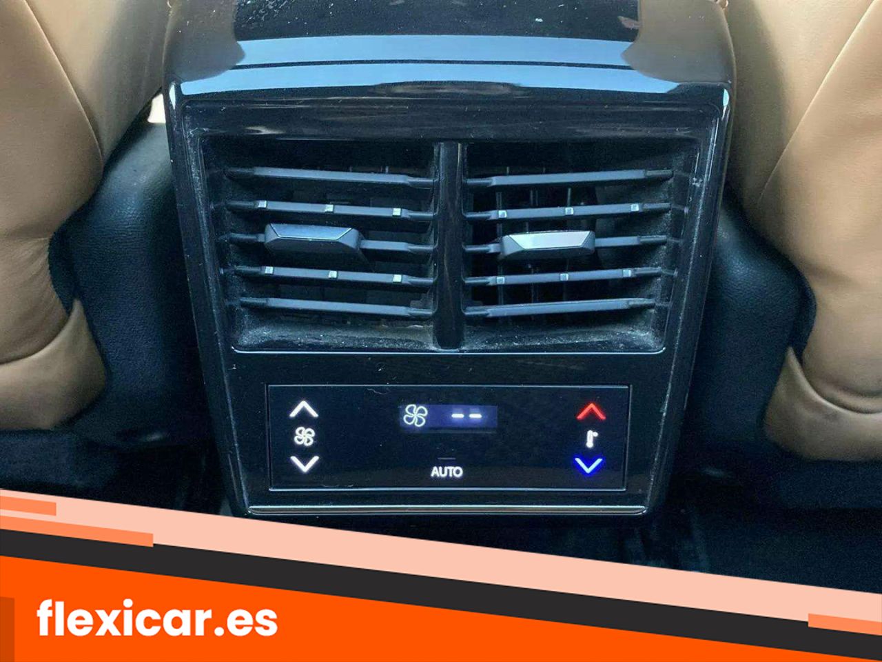 Foto DS Automobiles DS 7 21