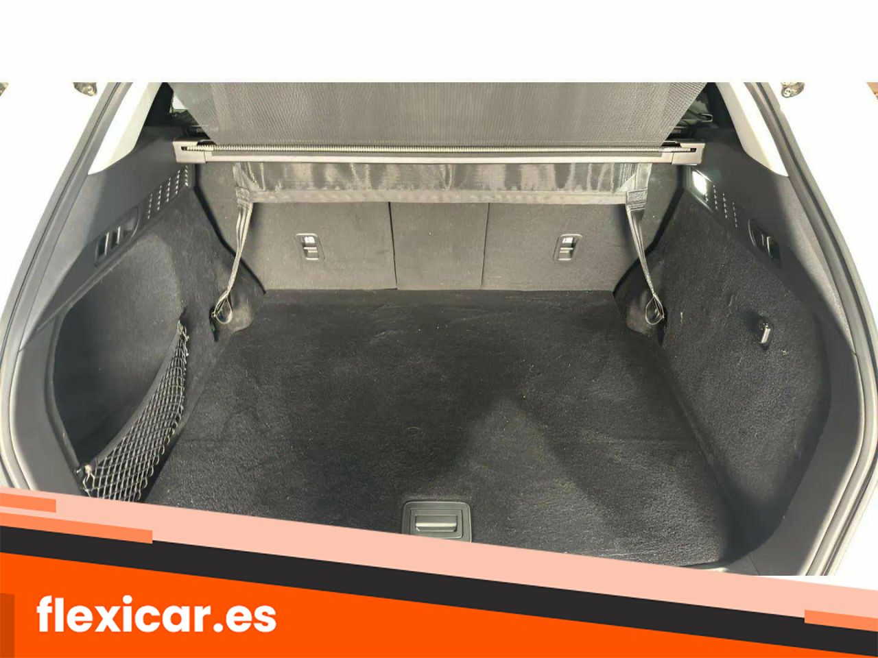 Foto Mazda CX-60 21