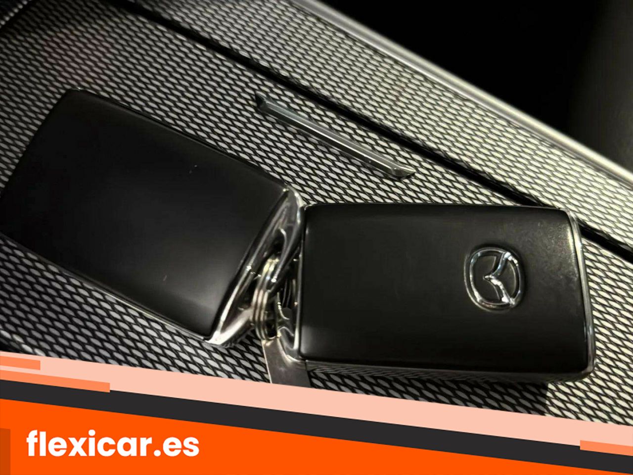 Foto Mazda CX-60 22