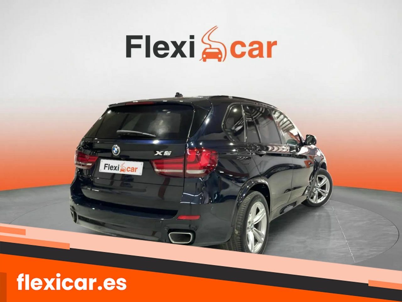 Foto BMW X5 8