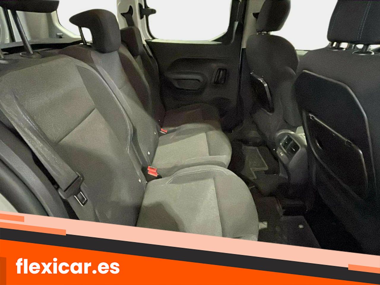 Foto Peugeot Rifter 14