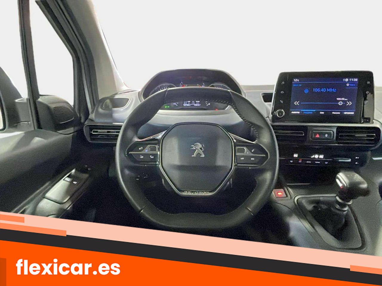 Foto Peugeot Rifter 19