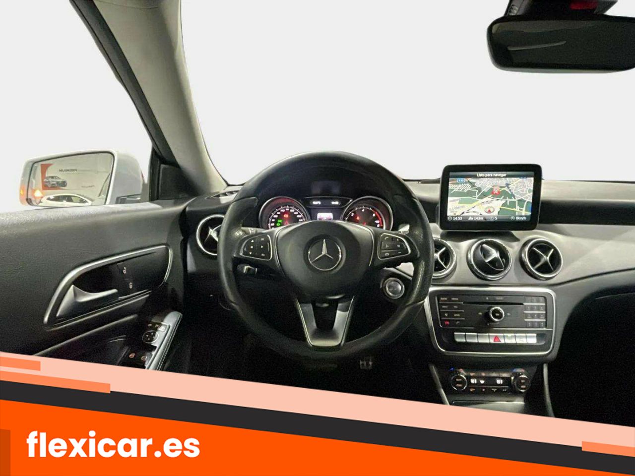 Foto Mercedes-Benz Clase CLA 19
