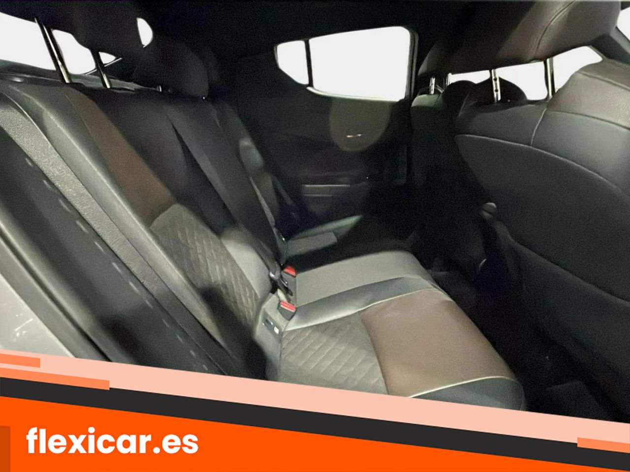 Foto Toyota C-HR 14