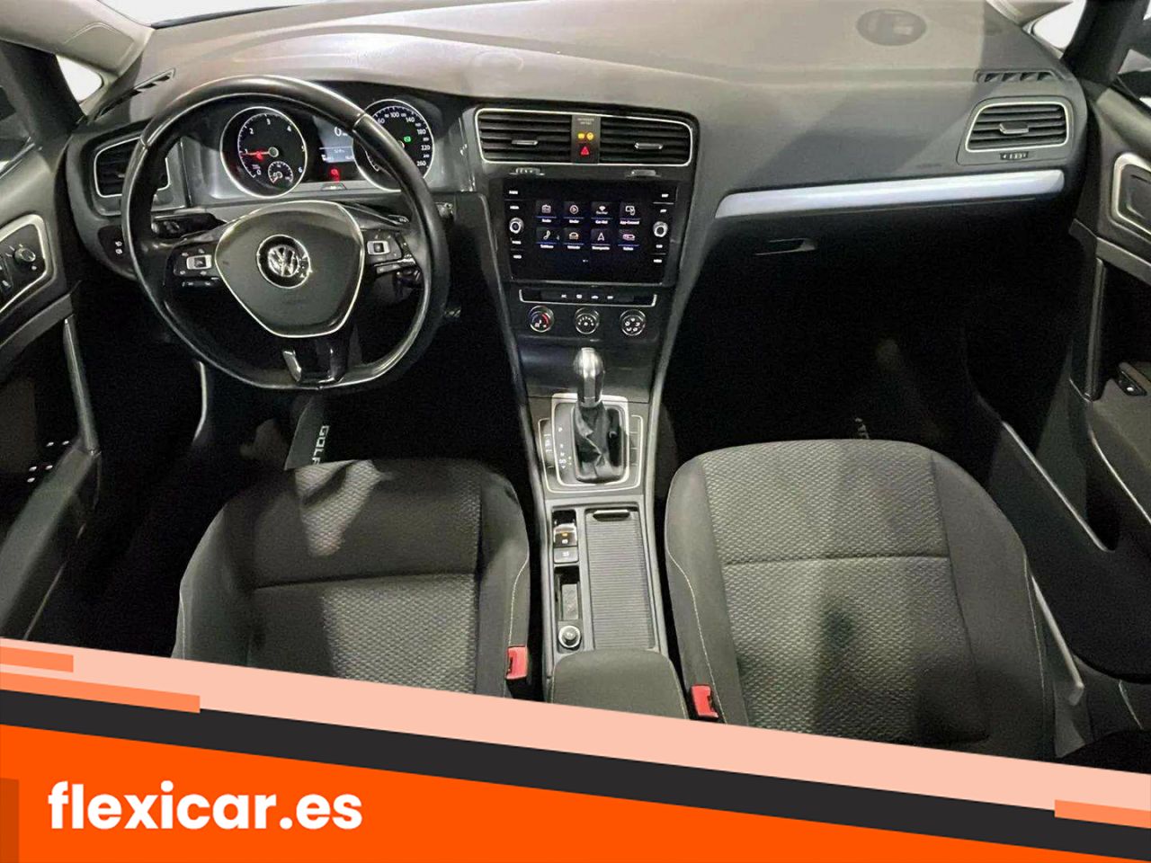 Foto Volkswagen Golf 16
