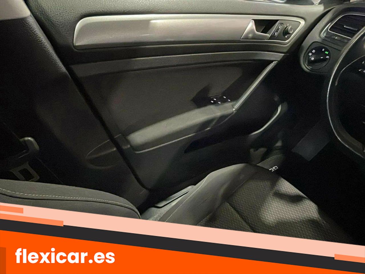 Foto Volkswagen Golf 18