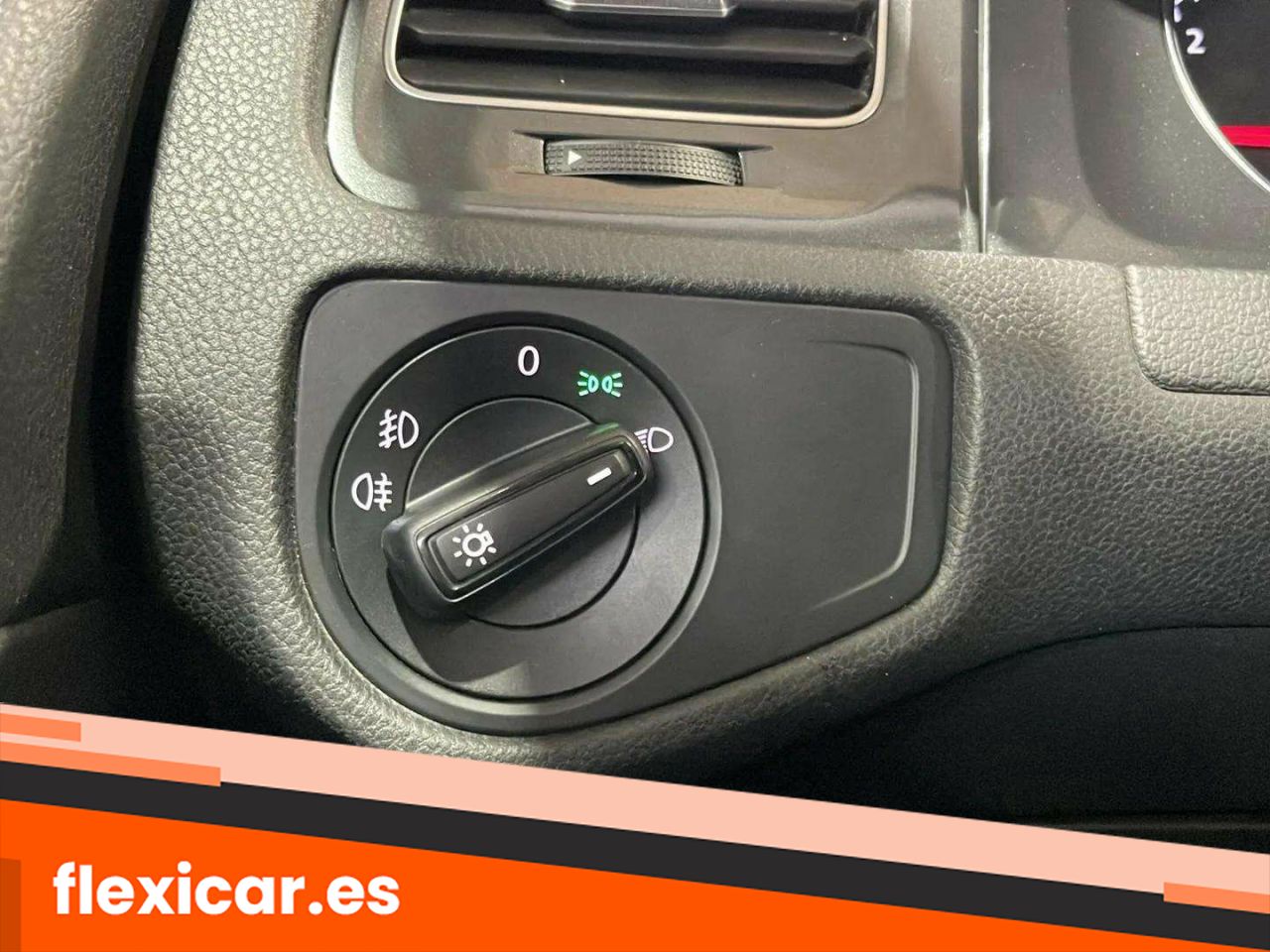 Foto Volkswagen Golf 23