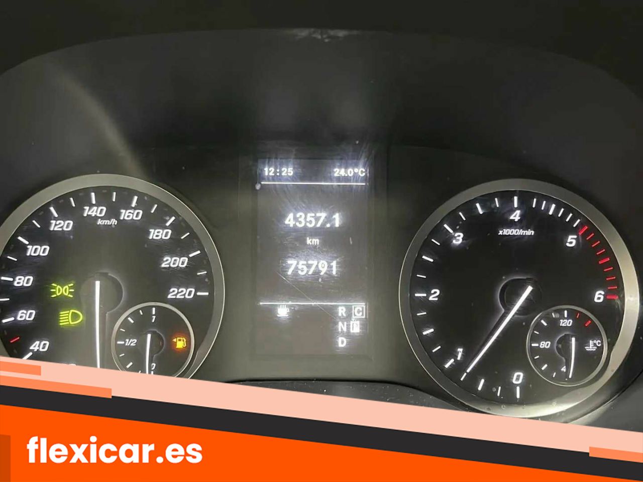 Foto Mercedes-Benz Vito 21