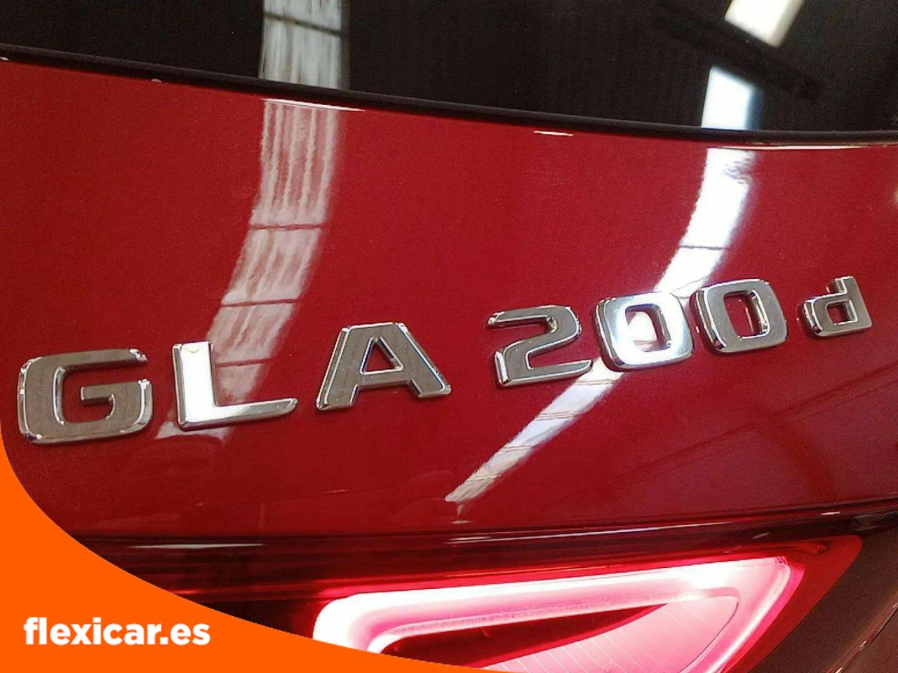Foto Mercedes-Benz Clase GLA 15