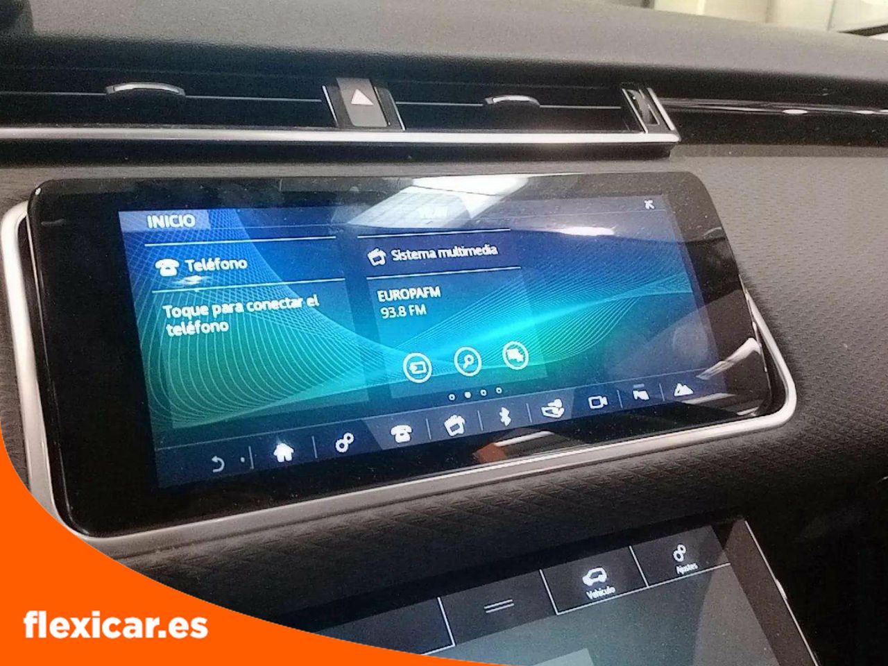 Foto Land-Rover Range Rover Velar 15