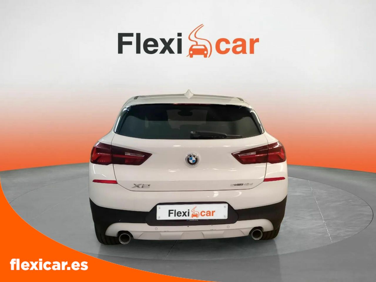 Foto BMW X2 4