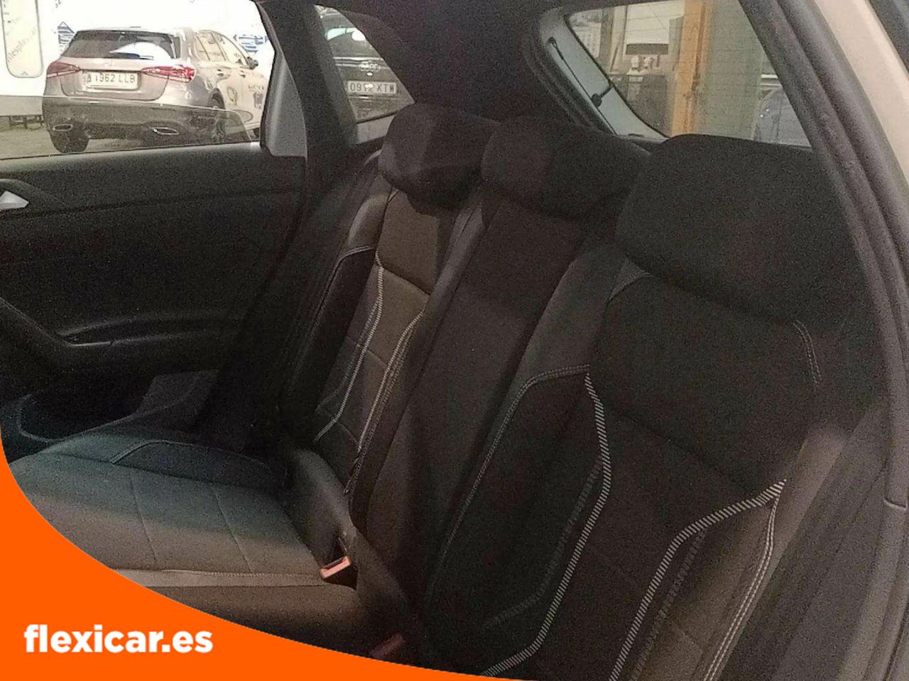 Foto Volkswagen Polo 14