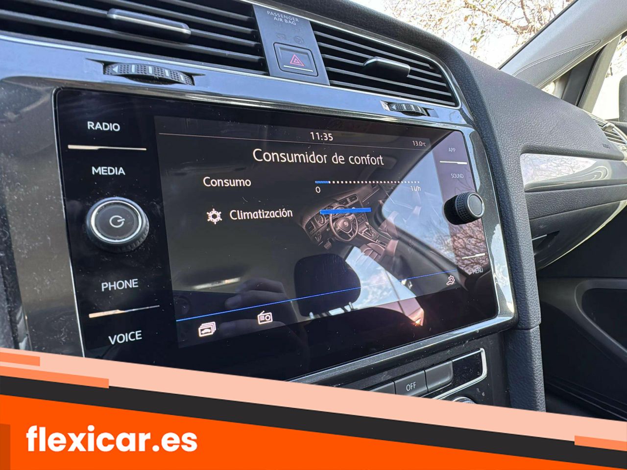 Foto Volkswagen Golf 21