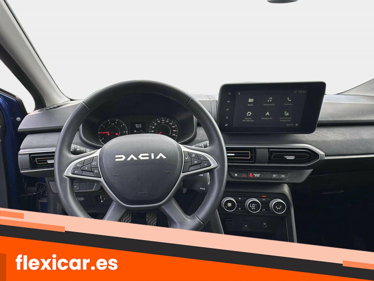 Foto Dacia Sandero 12