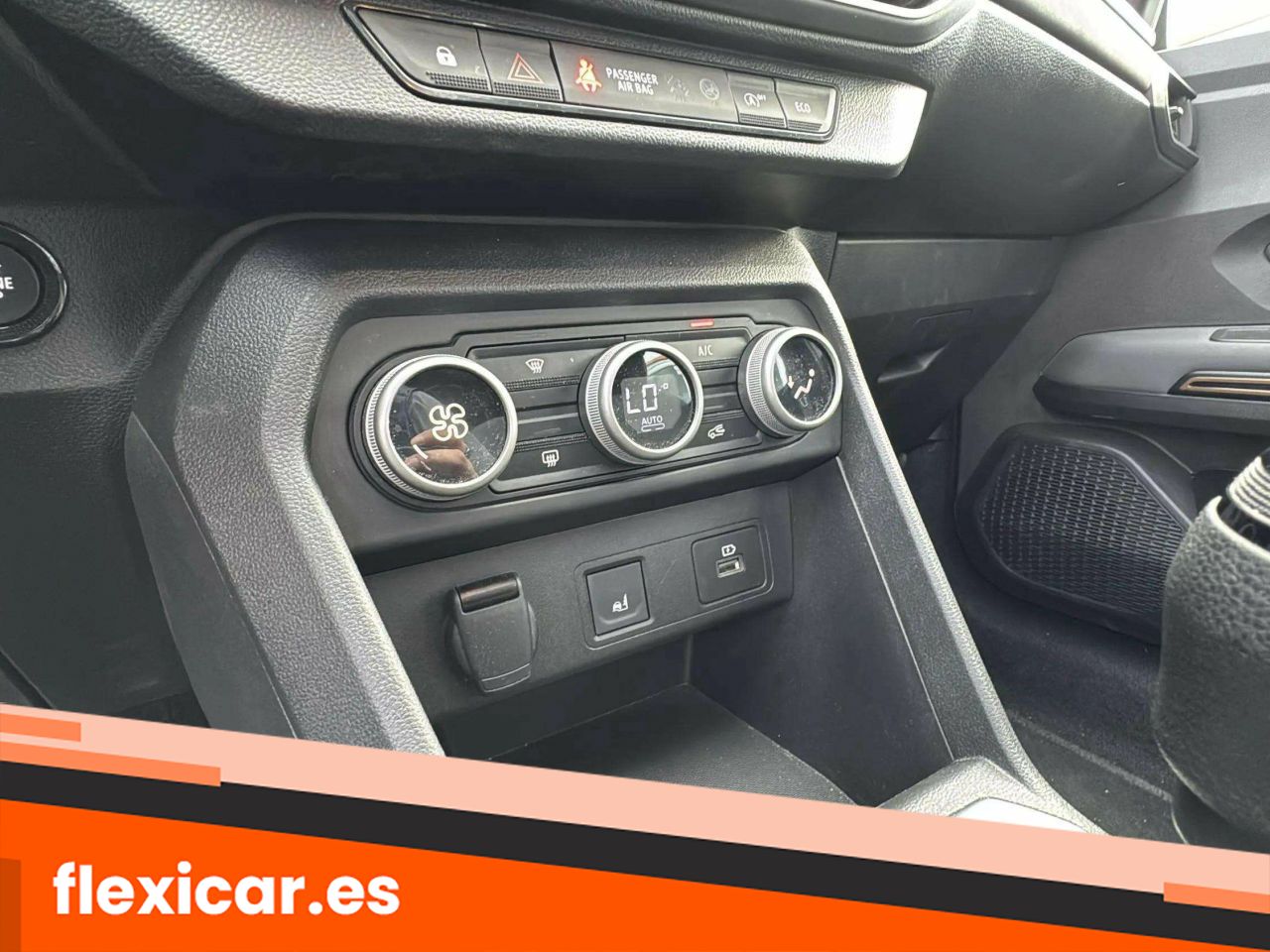 Foto Dacia Sandero 16