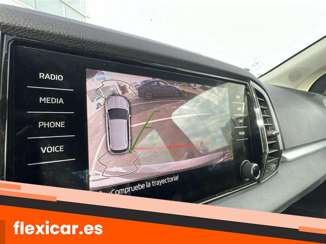 Foto Skoda Karoq 17