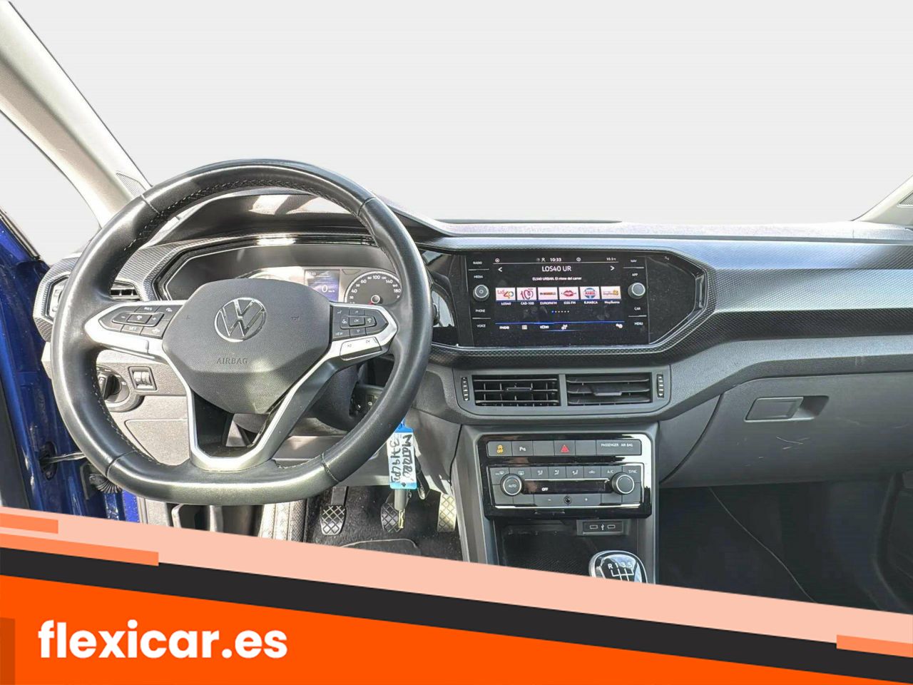 Foto Volkswagen T-Cross 11