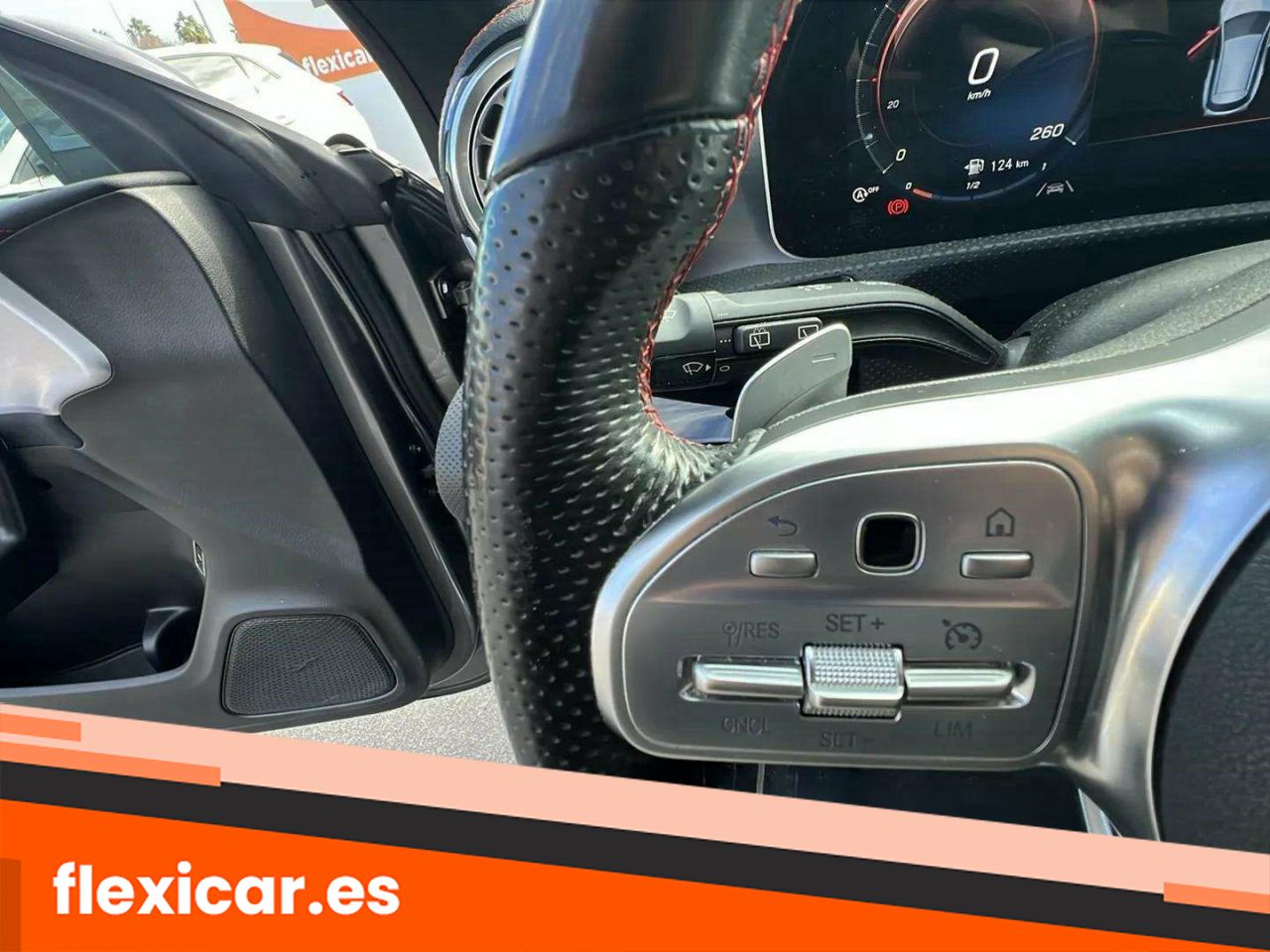 Foto Mercedes-Benz Clase CLA 14
