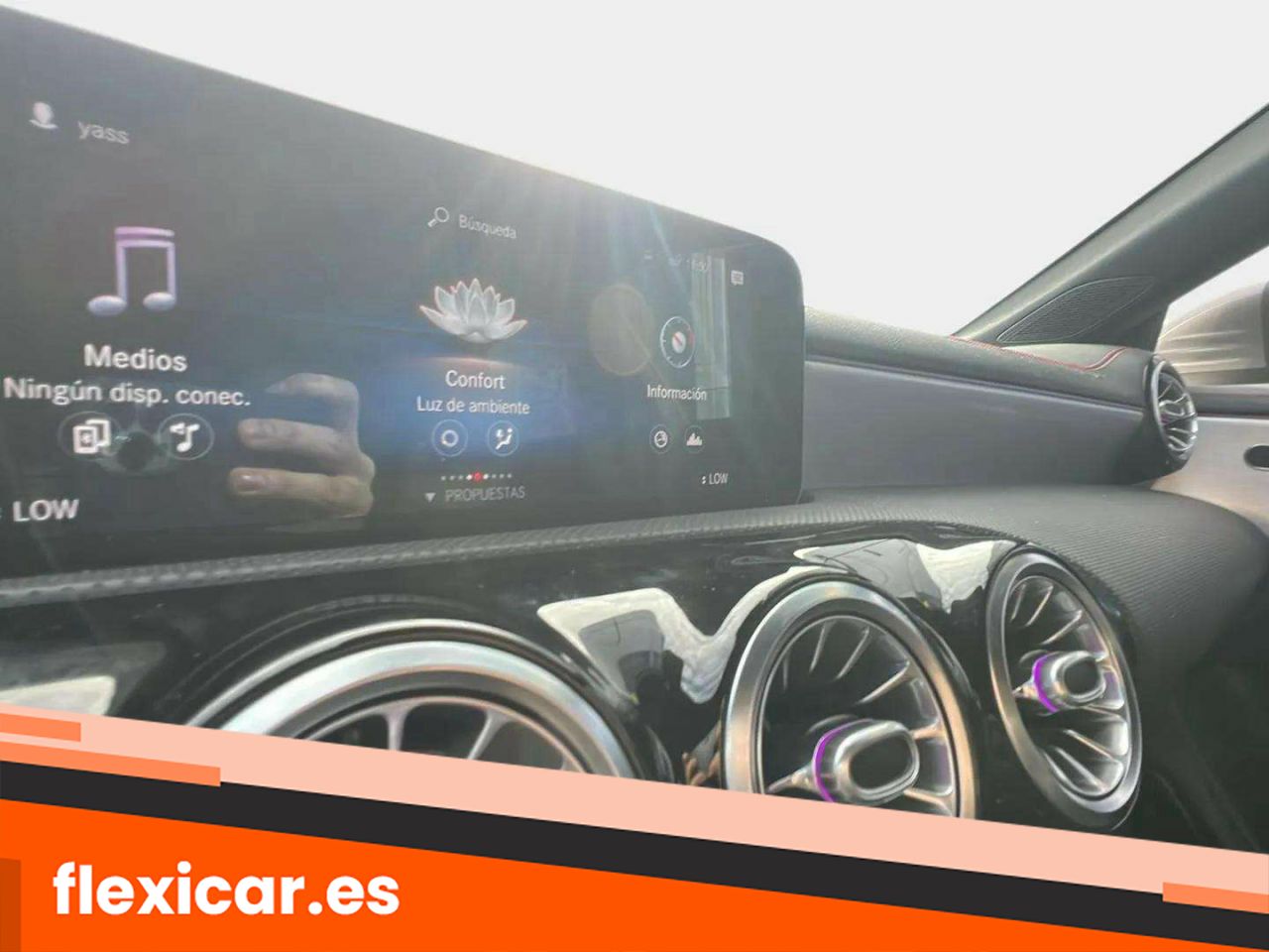 Foto Mercedes-Benz Clase CLA 19