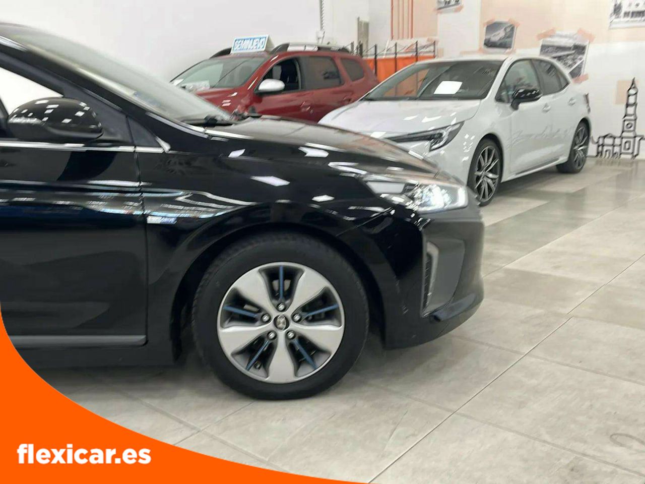 Foto Hyundai IONIQ 10