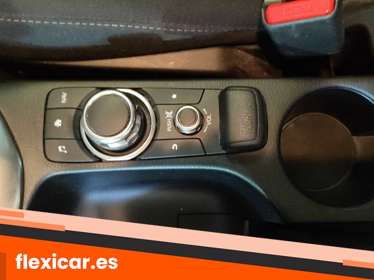 Foto Mazda Mazda2 24