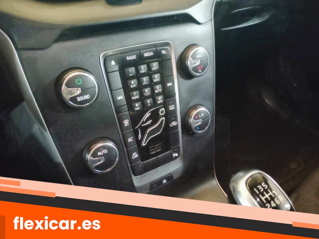 Foto Volvo V40 10