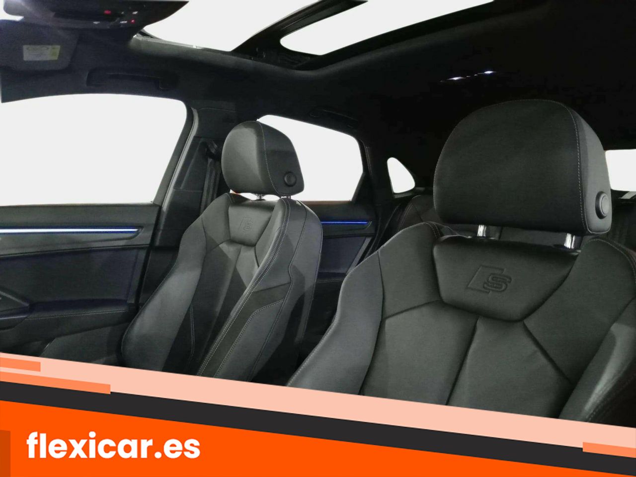 Foto Audi Q3 8