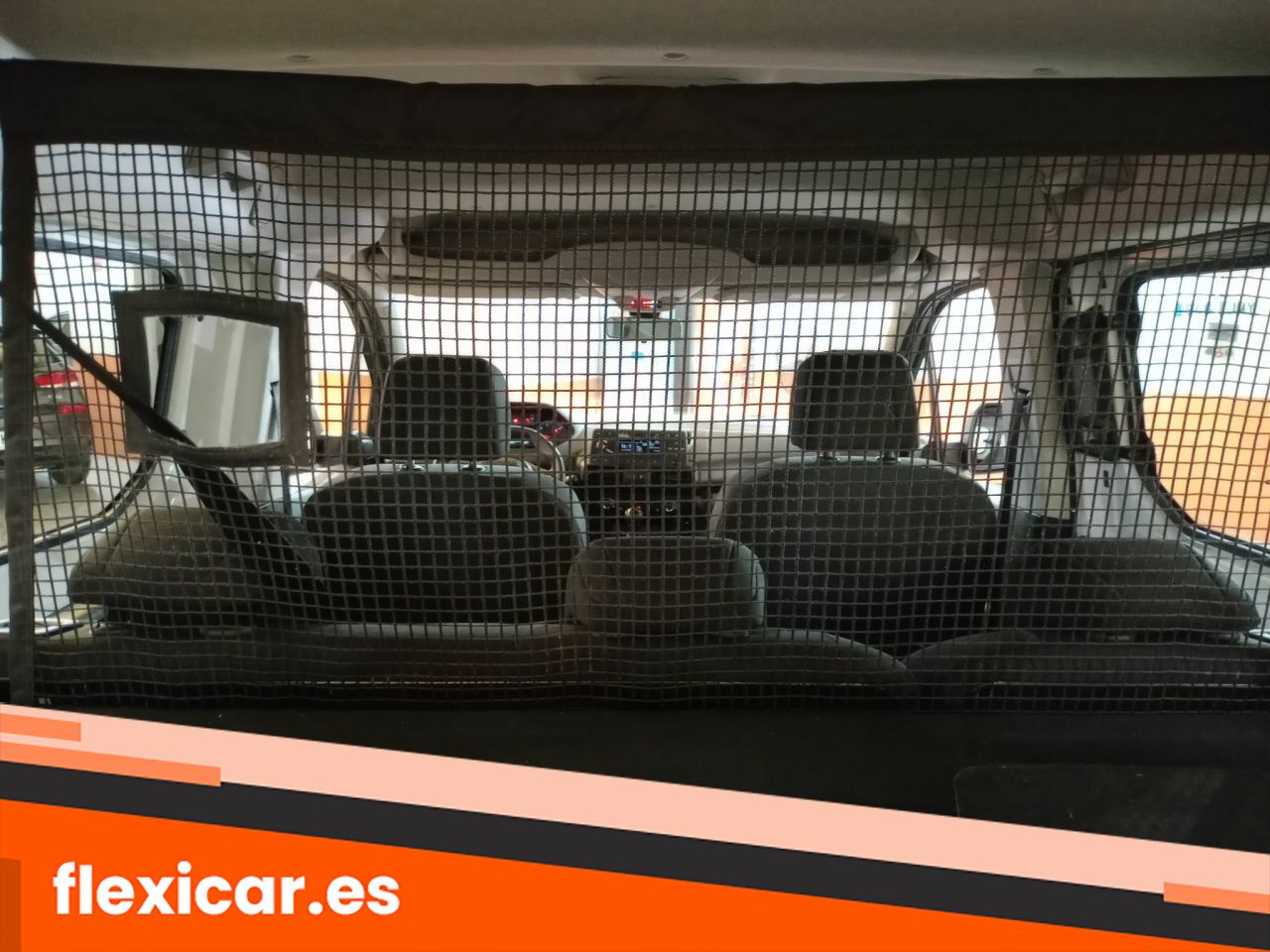 Foto Peugeot Rifter 11