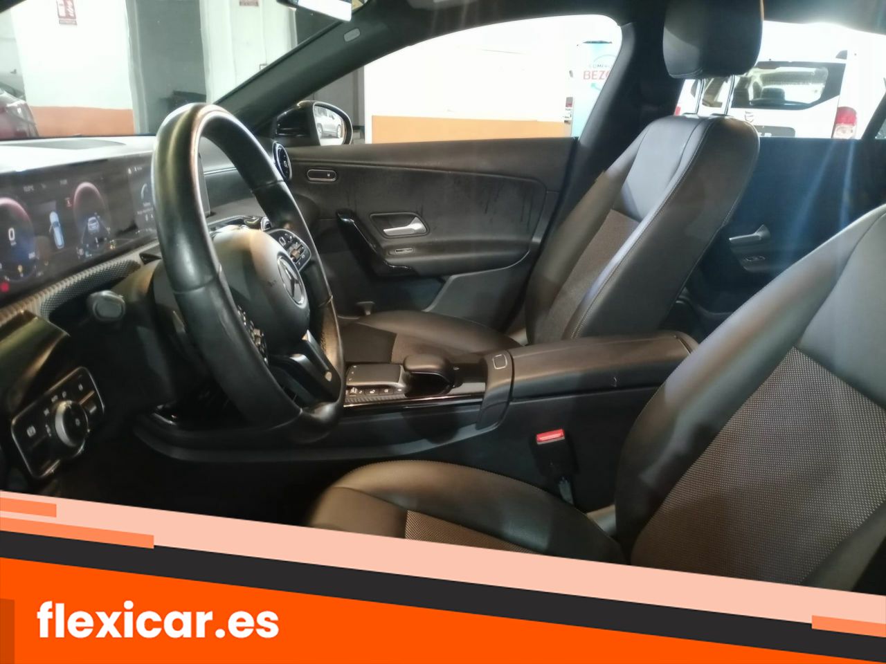 Foto Mercedes-Benz Clase CLA 21