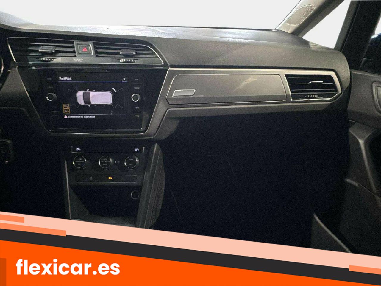 Foto Volkswagen Touran 10