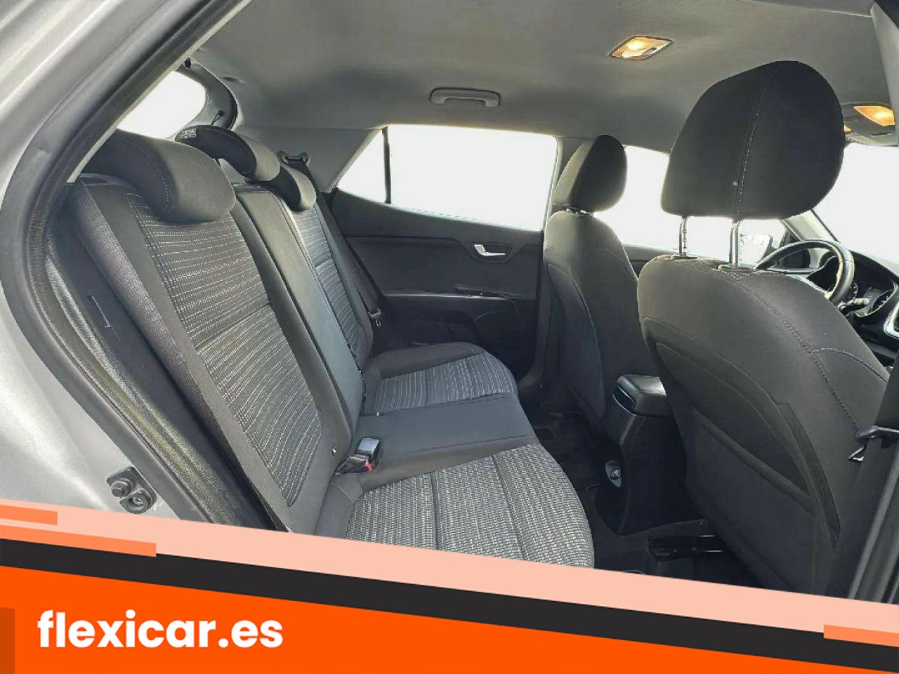 Foto Kia Stonic 15