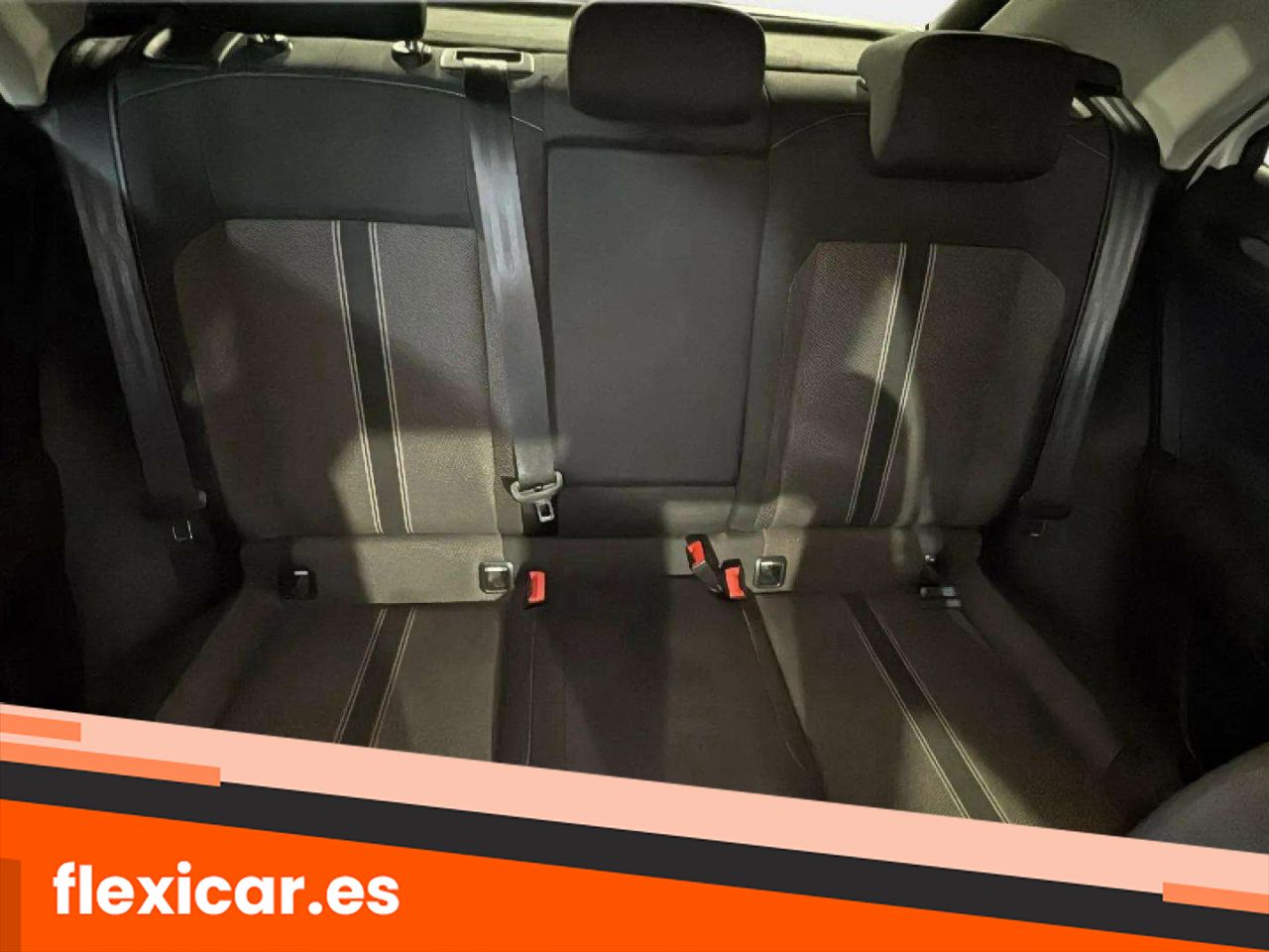 Foto Volkswagen T-Roc 15