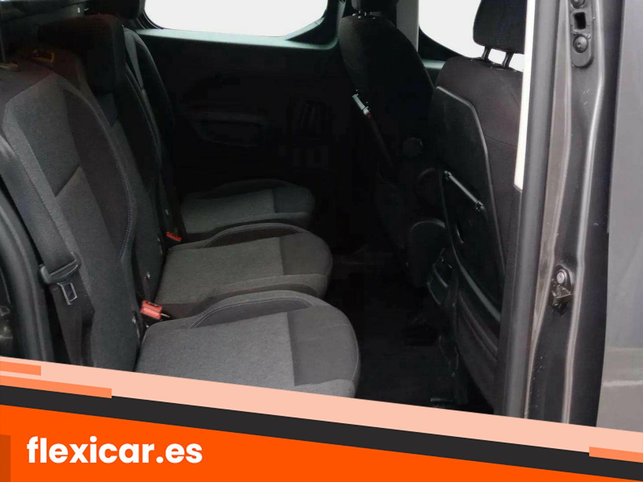 Foto Peugeot Rifter 17