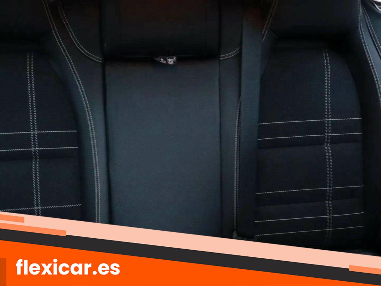Foto Mercedes-Benz Clase CLA 19