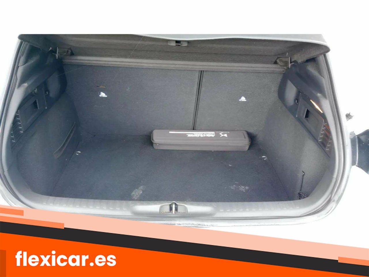 Foto DS Automobiles DS 4 10