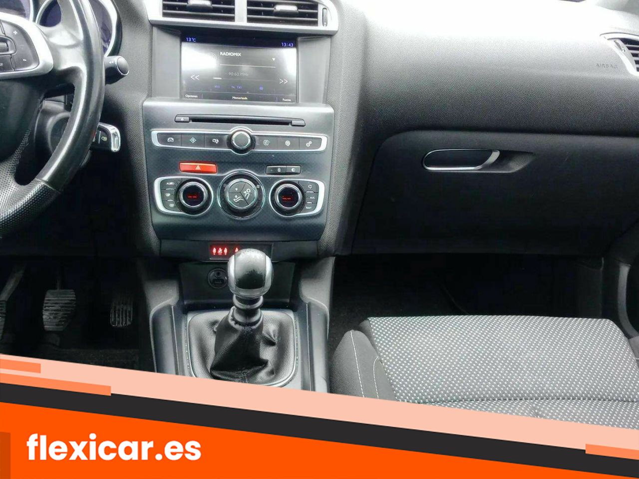 Foto DS Automobiles DS 4 14