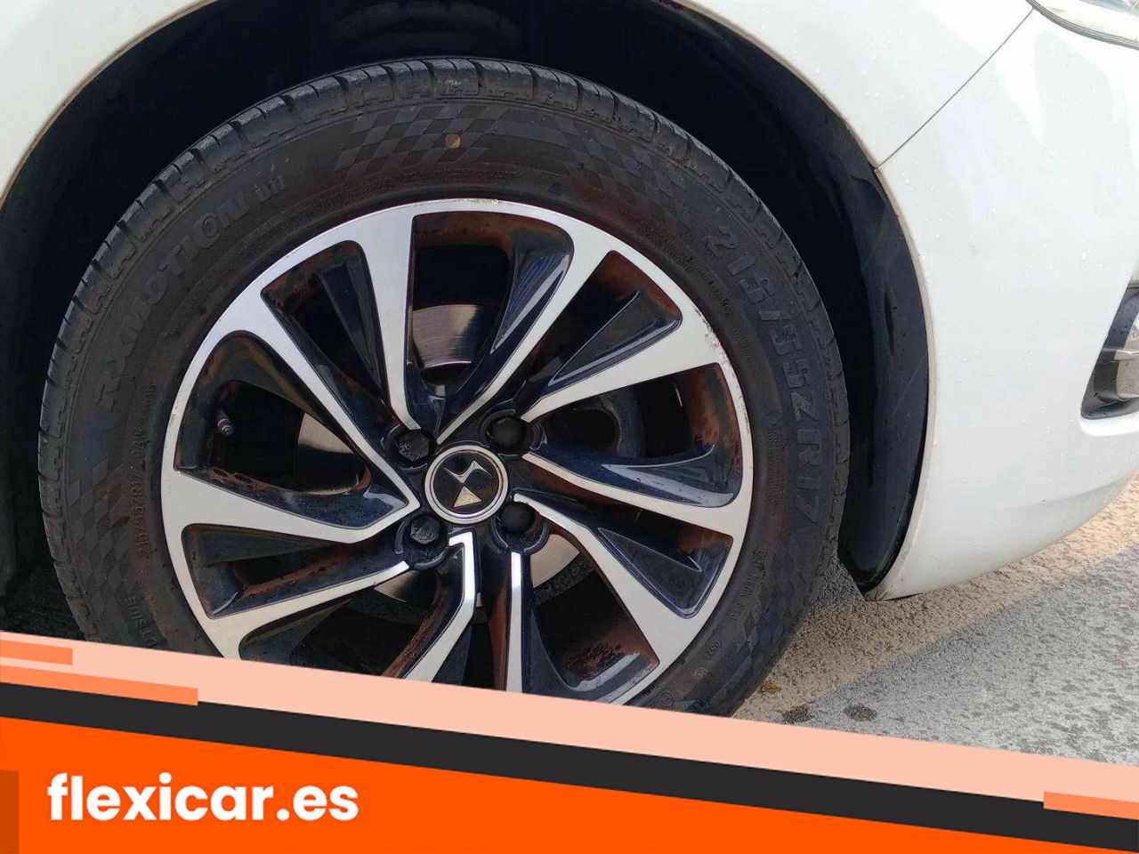 Foto DS Automobiles DS 4 18