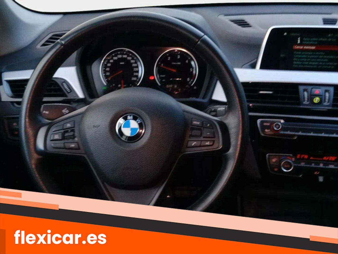 Foto BMW X1 12