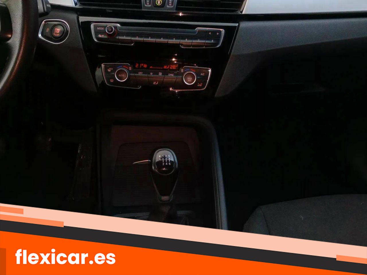 Foto BMW X1 16
